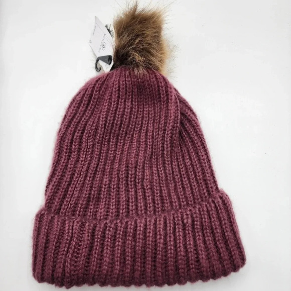 Volcolm Lula Burgundy Beanie NWT - Picture 5 of 6